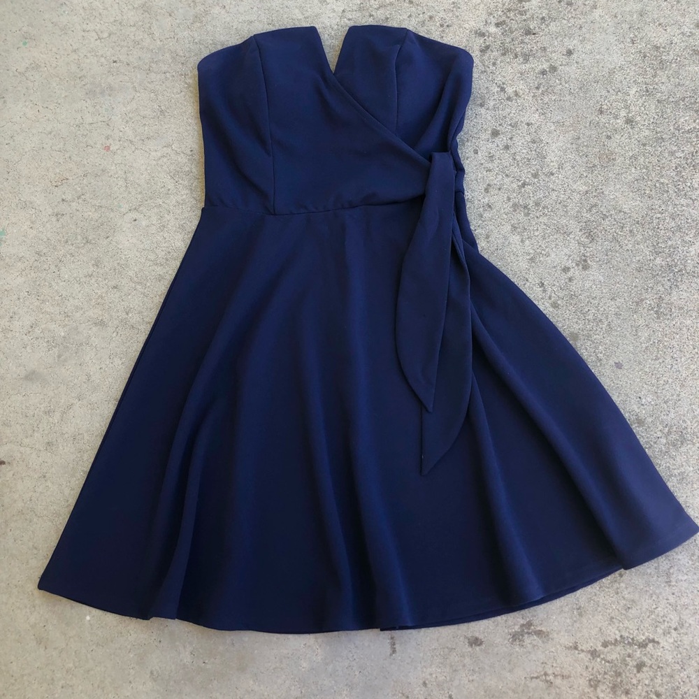 Navy Strapless Francesca’s Mini Dress